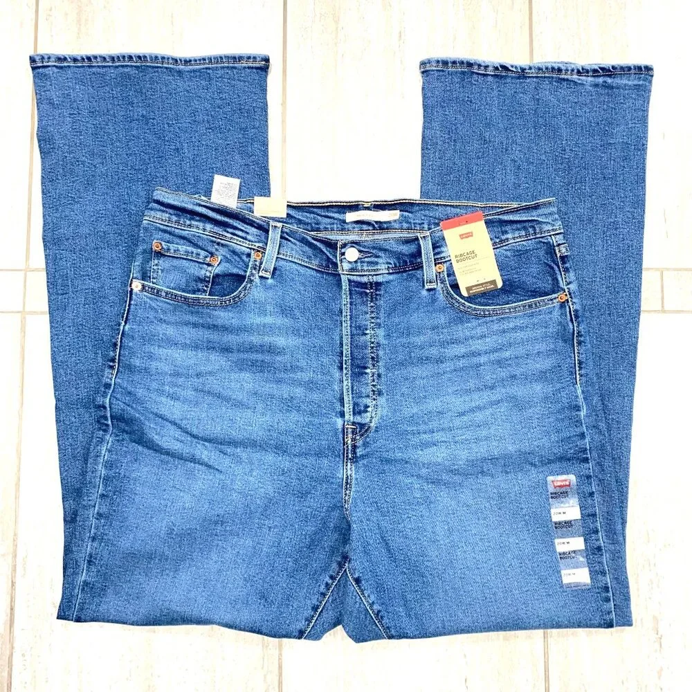 Levi's Women Ribcage Bootcut Button Fly Denim Jeans Size 20W - Picture 3 of 9
